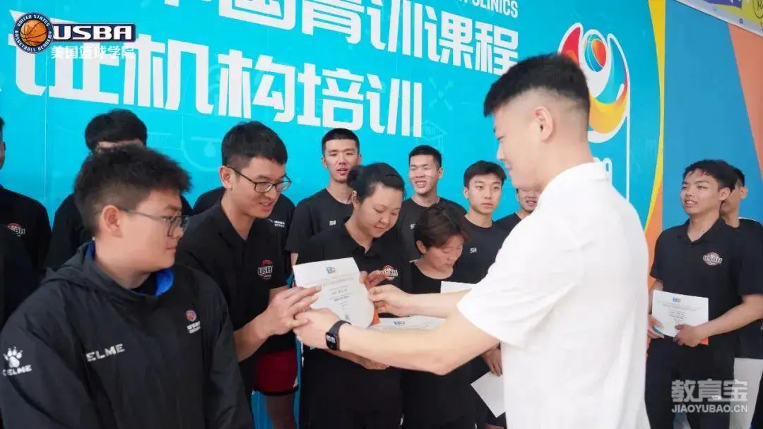 如何安排篮球主力的赛季前训练_0